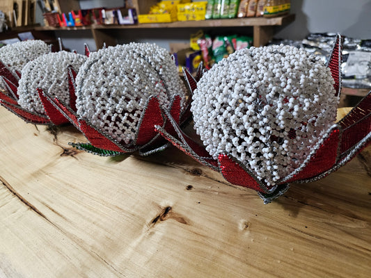 Beaded Proteas - Large table top