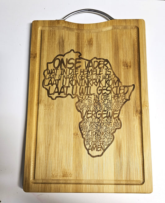 Bamboo cutting board - Africa